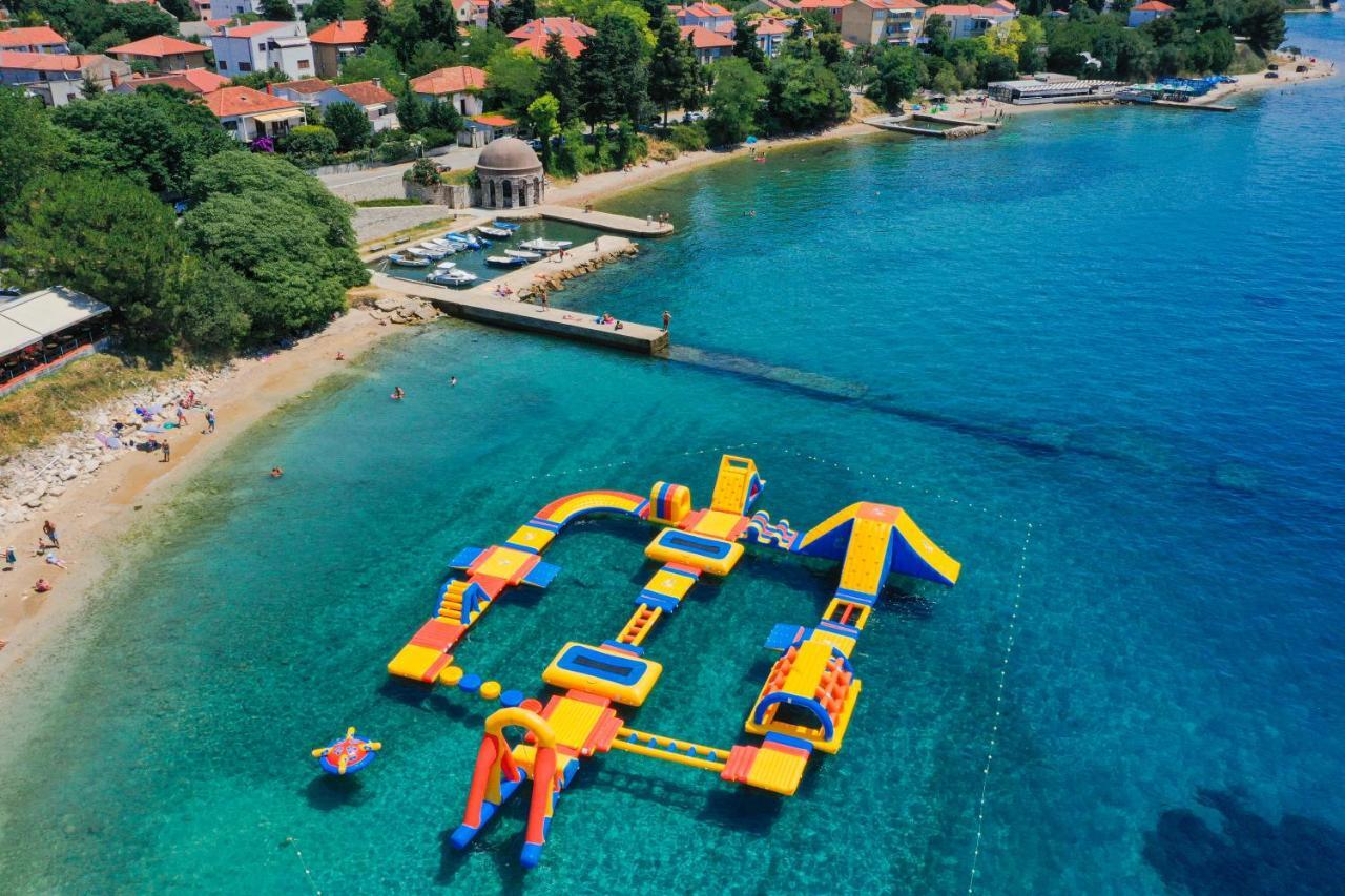 Villa Klaudia With Pool ザダル エクステリア 写真